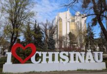 Disparitatea veniturilor populației în raportul BNS: Chișinăul, la un nivel dublu față de regiunile Moldovei